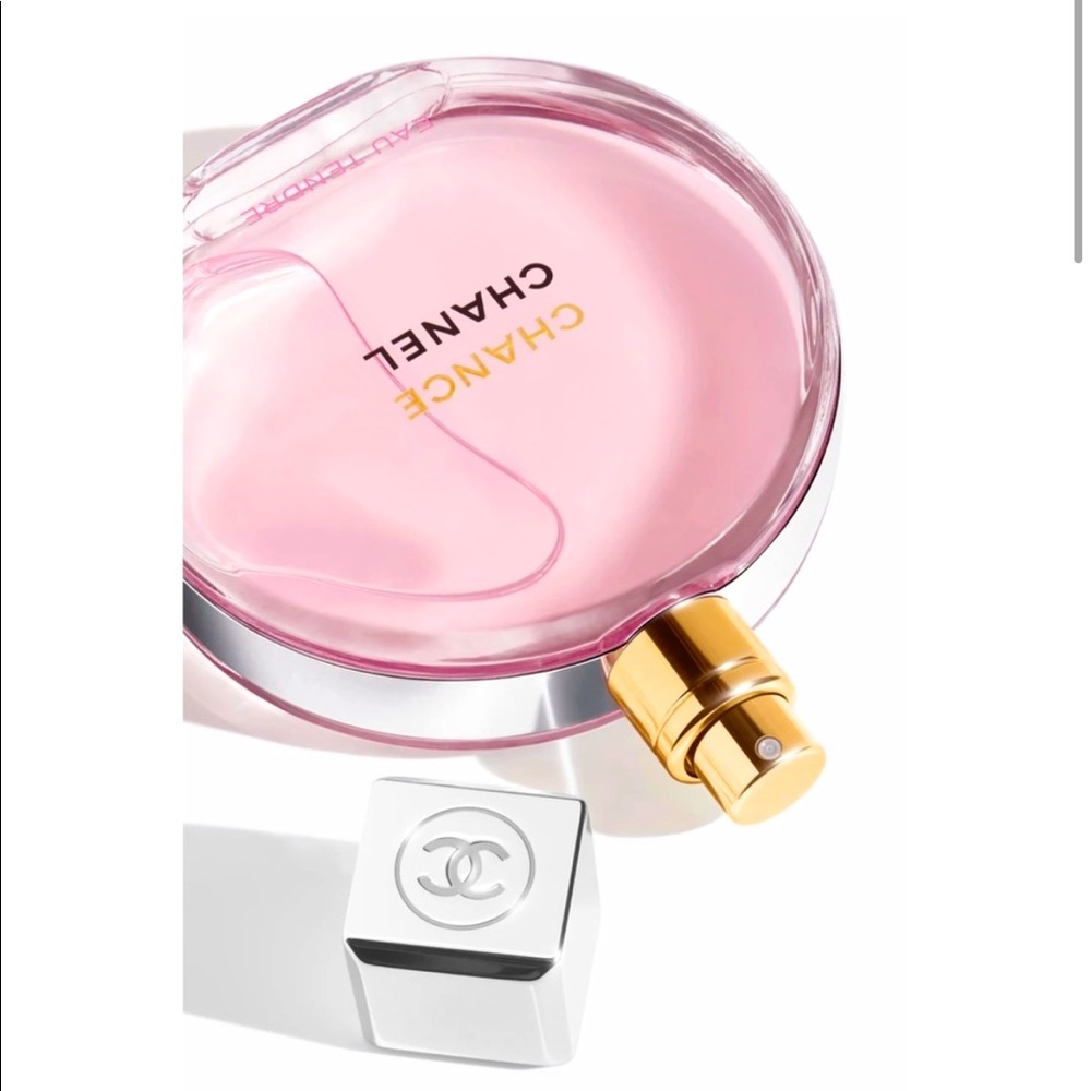 CHANEL EAU TENDRE